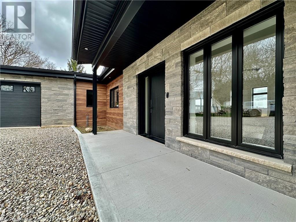 505 Durham Street West, Walkerton, Ontario  N0G 2V0 - Photo 2 - 40519679