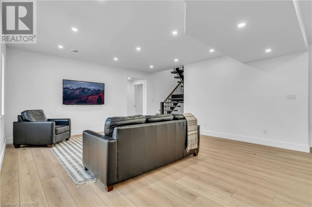 505 Durham Street West, Walkerton, Ontario  N0G 2V0 - Photo 29 - 40519679