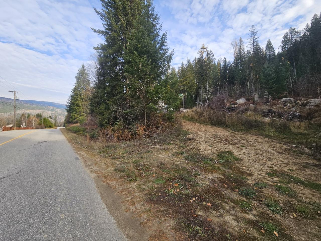 2067 Pass Creek Road, Pass Creek, British Columbia  V1N 4T1 - Photo 1 - 2474276