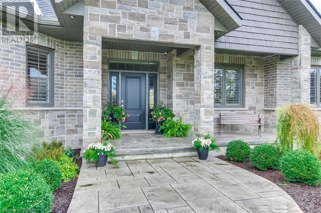 285794 Airport Road, Oxford County, Ontario  N0J 1P0 - Photo 2 - 40504119