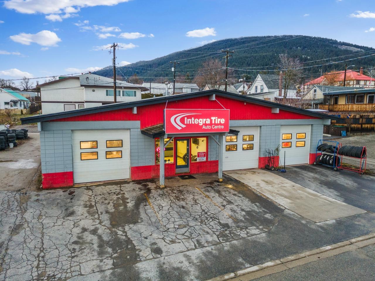 Creston Retail for sale:    (Listed 2023-12-08)