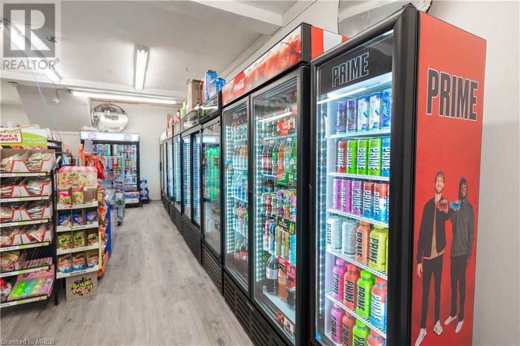 256 Victoria Street, Kitchener, Ontario N2G 2C2 (26348317)   SinghBrothers.ca