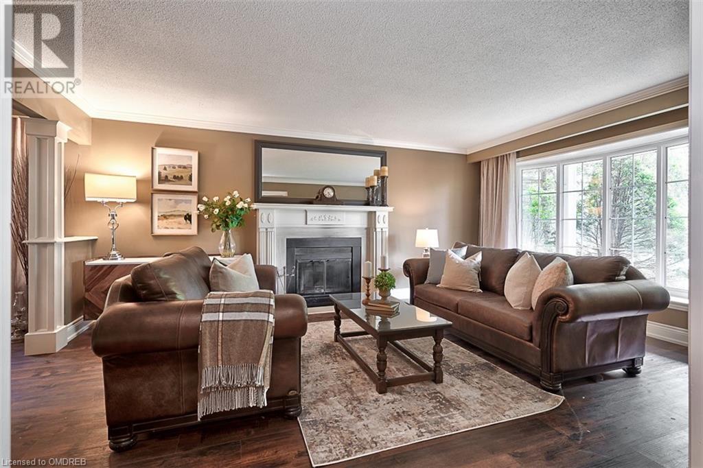 2140 Elmhurst Avenue, Oakville, Ontario  L6J 5G2 - Photo 5 - 40448891