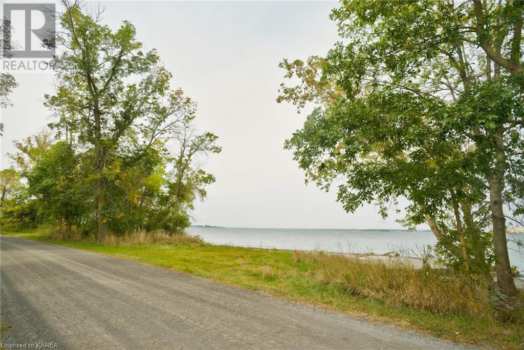 15355 Front Road, Stella, Ontario  K0H 2S0 - Photo 5 - 40521179