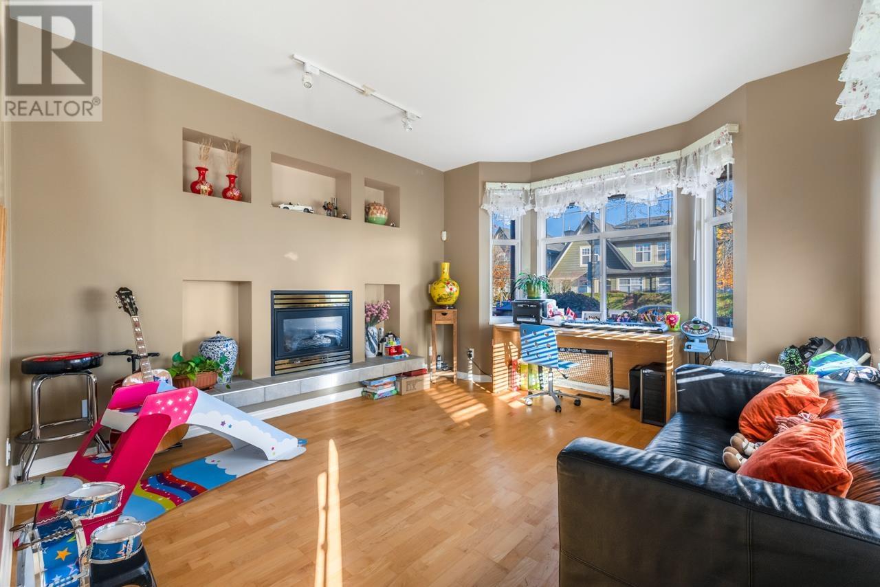 6991 Robson Drive, Richmond, British Columbia  V7C 5T5 - Photo 3 - R2833652