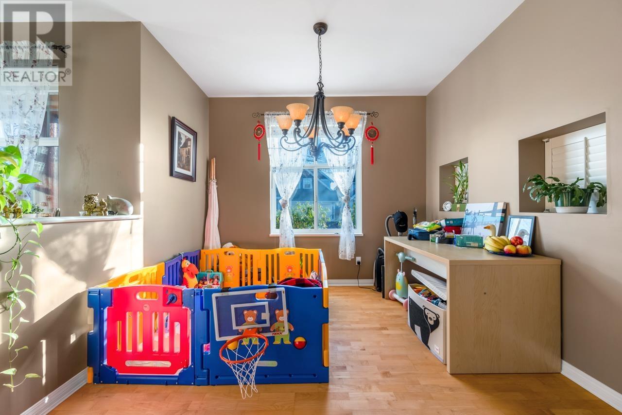6991 Robson Drive, Richmond, British Columbia  V7C 5T5 - Photo 4 - R2833652