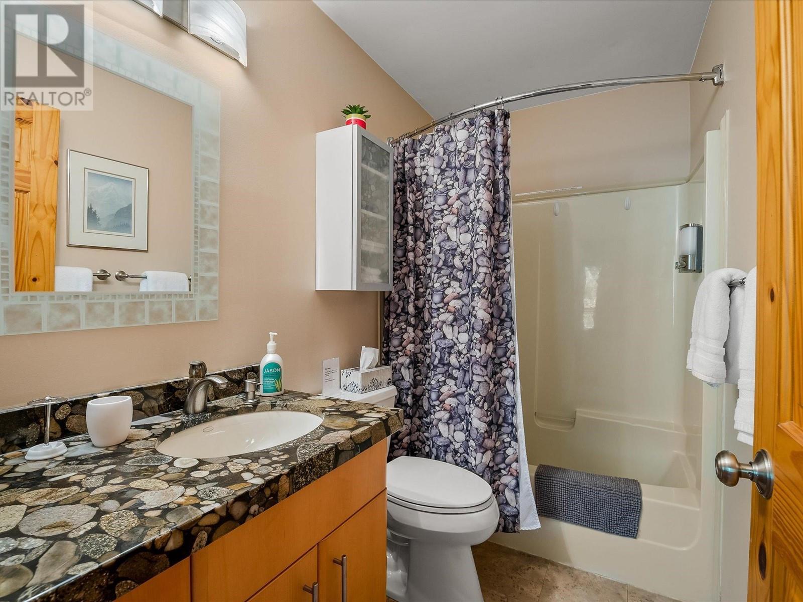 14 2014 London Lane, Whistler, British Columbia  V8E 0B6 - Photo 15 - R2837059