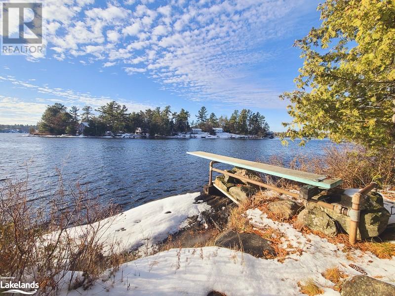 126 Pond Road, Port Severn, Ontario L0K 1S0 (26350141) Mister Waterfront