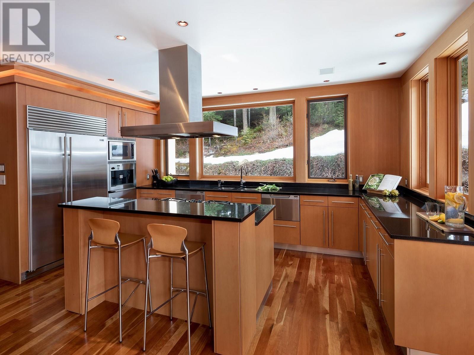 4673 Blackcomb Way, Whistler, British Columbia  V8E 0Z3 - Photo 15 - R2834059