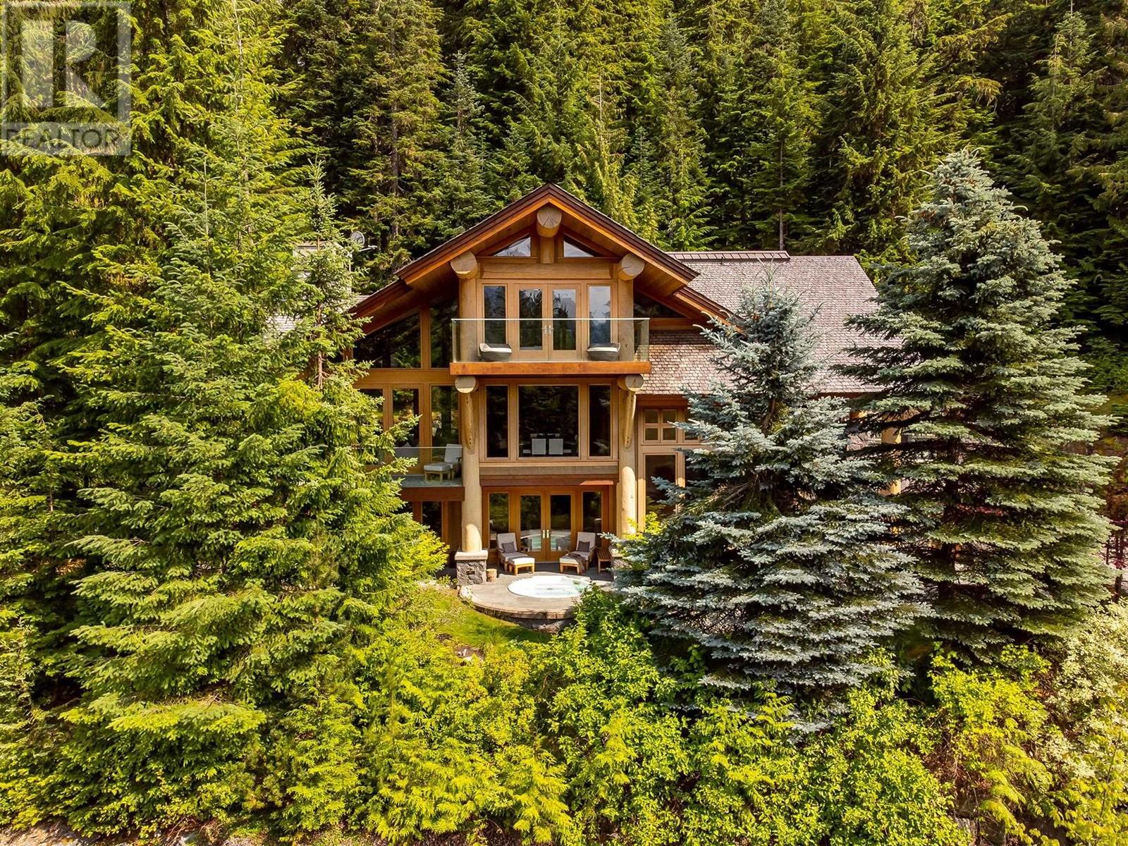 4673 Blackcomb Way, Whistler, British Columbia  V8E 0Z3 - Photo 1 - R2834059