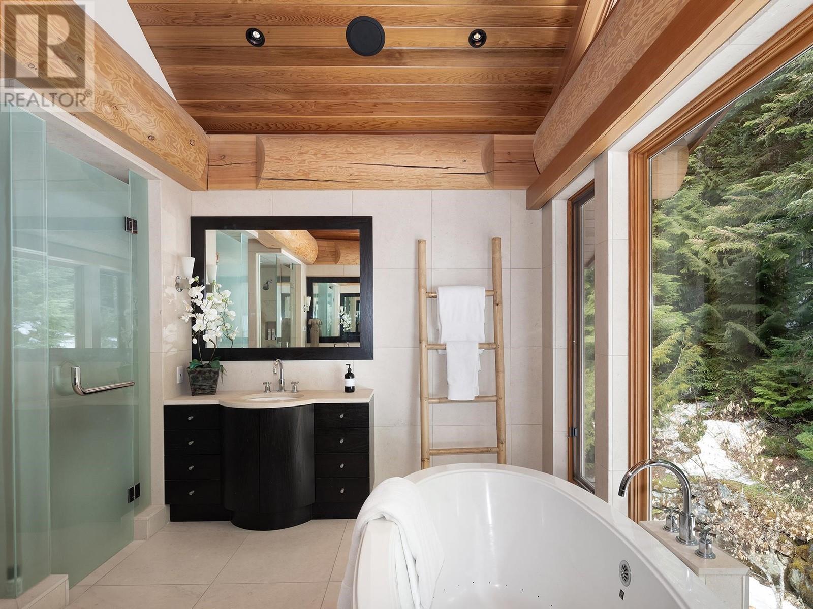 4673 Blackcomb Way, Whistler, British Columbia  V8E 0Z3 - Photo 26 - R2834059