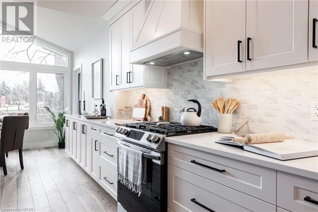 223 William Street, Stratford, Ontario  N5A 4Y2 - Photo 21 - 40470886