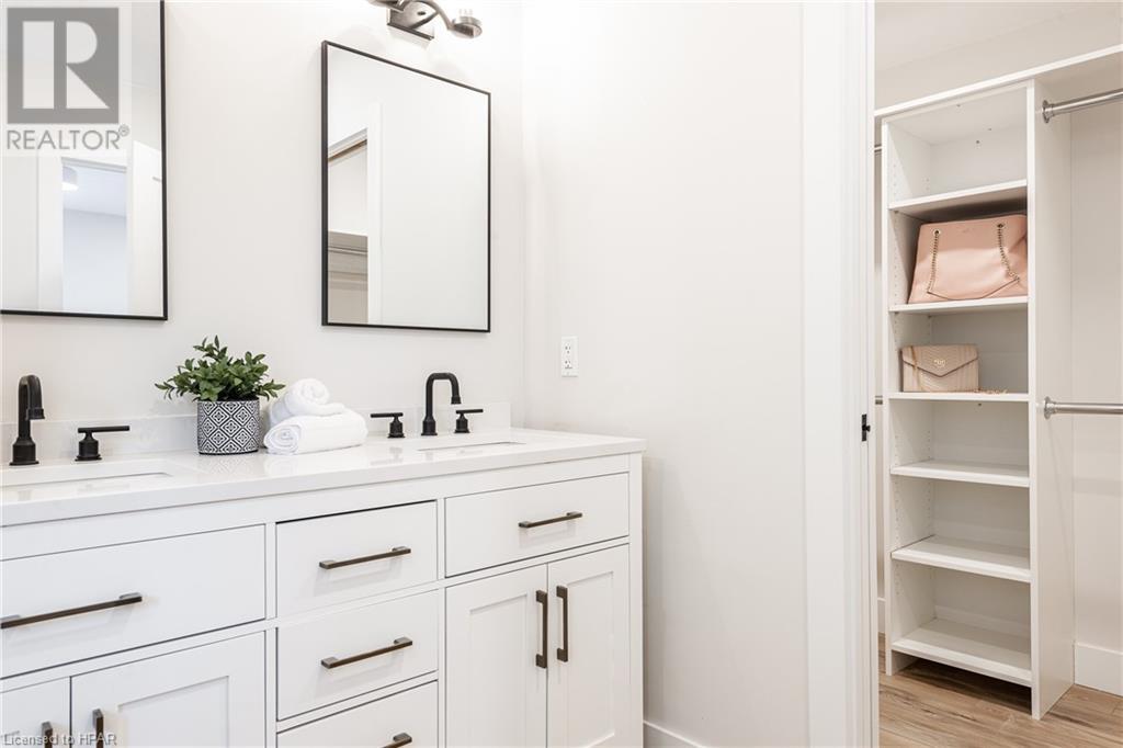 223 William Street, Stratford, Ontario  N5A 4Y2 - Photo 16 - 40470886