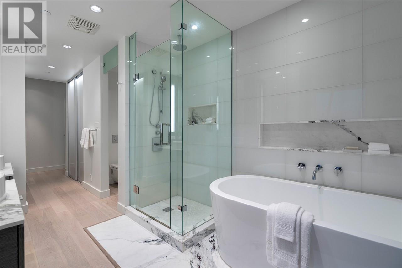 32f 1499 W Pender, Vancouver, British Columbia  V6G 0A7 - Photo 22 - R2837187