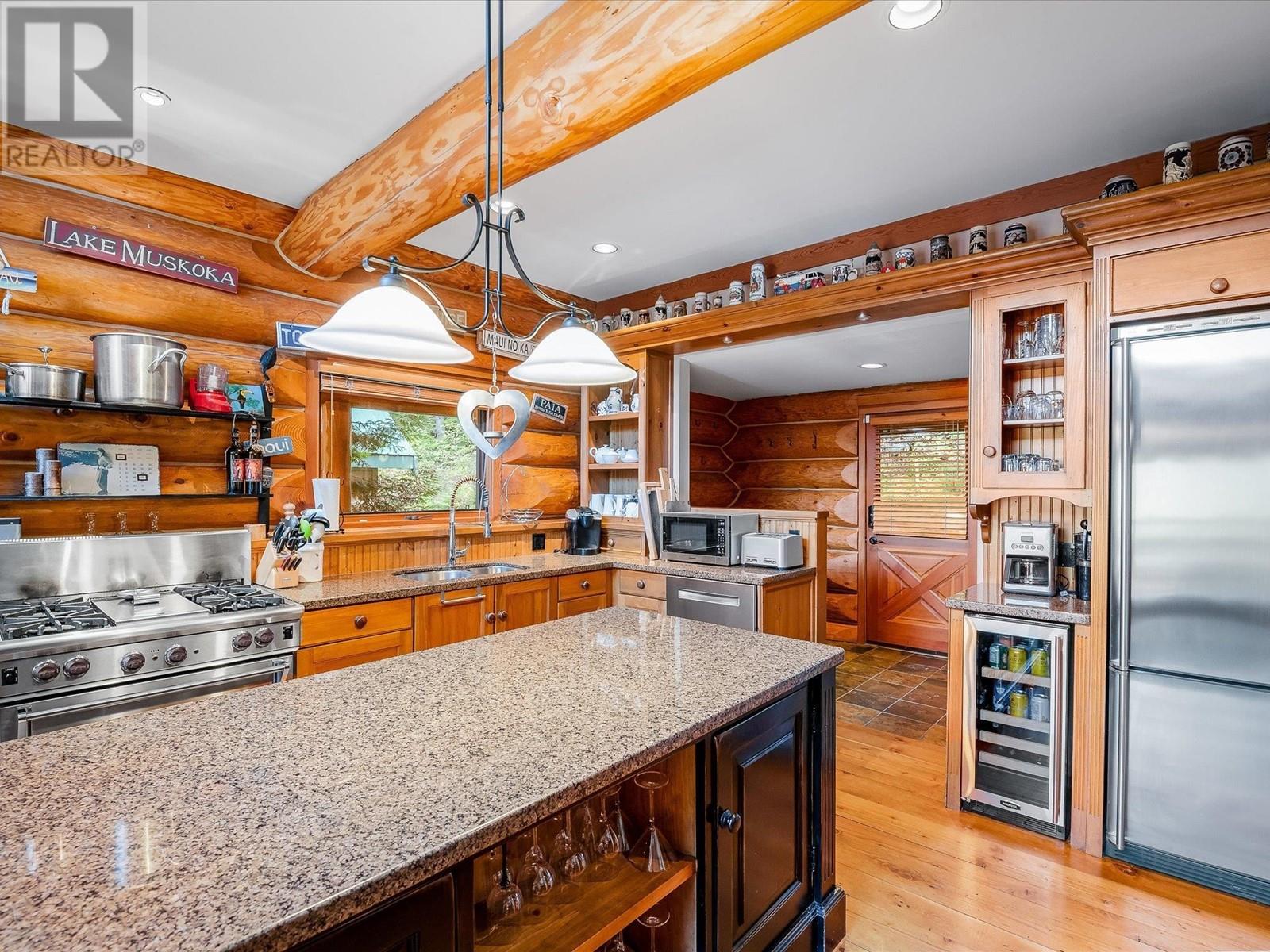 3310 Panorama Ridge, Whistler, British Columbia  V8E 0B8 - Photo 7 - R2824208