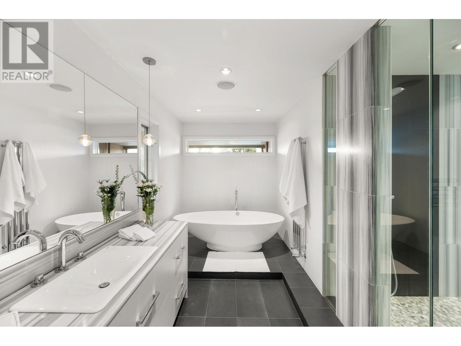 6456 Balaclava Street, Vancouver, British Columbia  V6N 1L8 - Photo 13 - R2837343