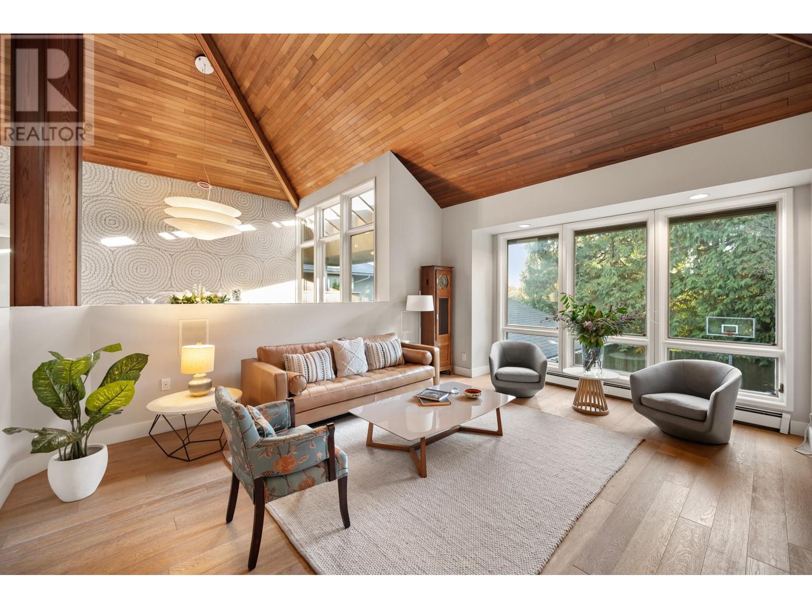6456 Balaclava Street, Vancouver, British Columbia  V6N 1L8 - Photo 2 - R2837343