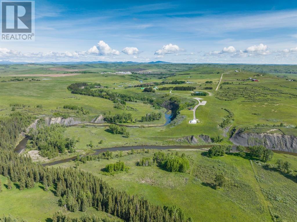 251207b Rr 50, Rural Rocky View County, Alberta  T3Z 2K7 - Photo 2 - A2095881