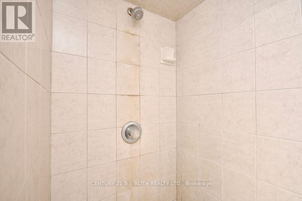 24 North St N, Barrie, Ontario  L4M 2R9 - Photo 29 - S7349550