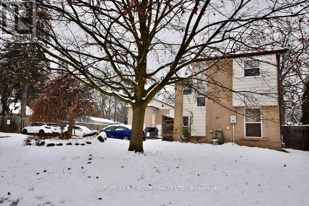 24 North Street N, Barrie, Ontario  L4M 2R9 - Photo 8 - S7349550