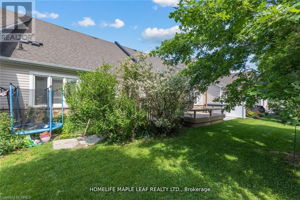 350 Lakebreeze Drive Unit# 8, Clarington, Ontario  L1B 1N2 - Photo 32 - 40521701