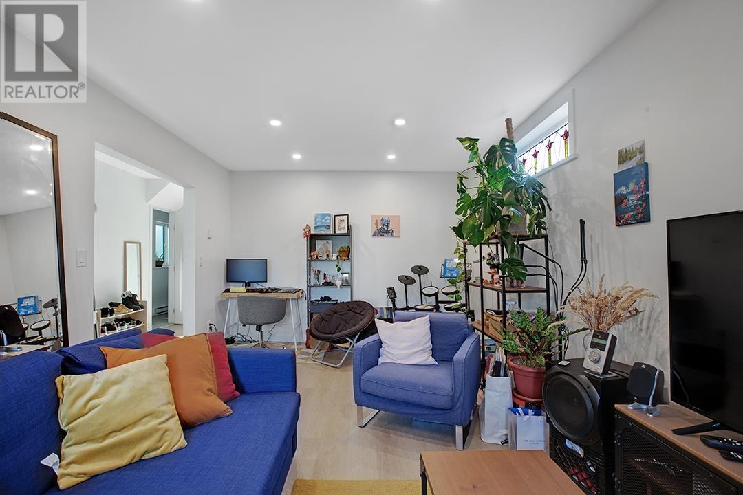2890 W 8th Avenue, Vancouver, British Columbia  V6K 2B9 - Photo 16 - R2837459