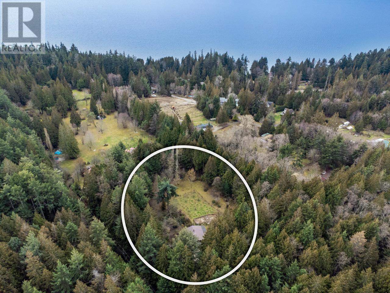 833 Byng Road, Roberts Creek, British Columbia  V0N 2W6 - Photo 30 - R2837460