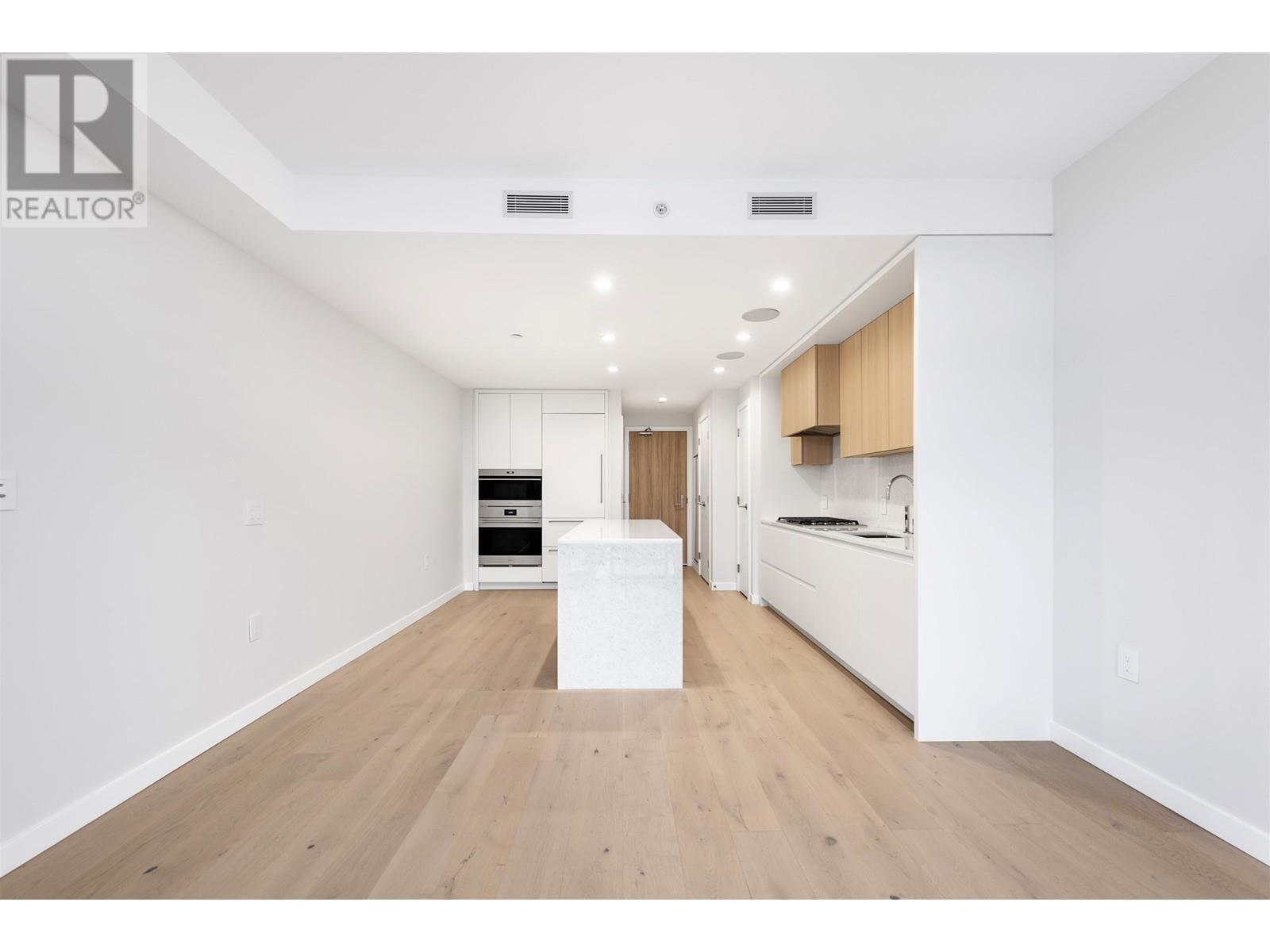 2302 7433 Cambie Street, Vancouver, British Columbia  V6P 0J8 - Photo 2 - R2837517