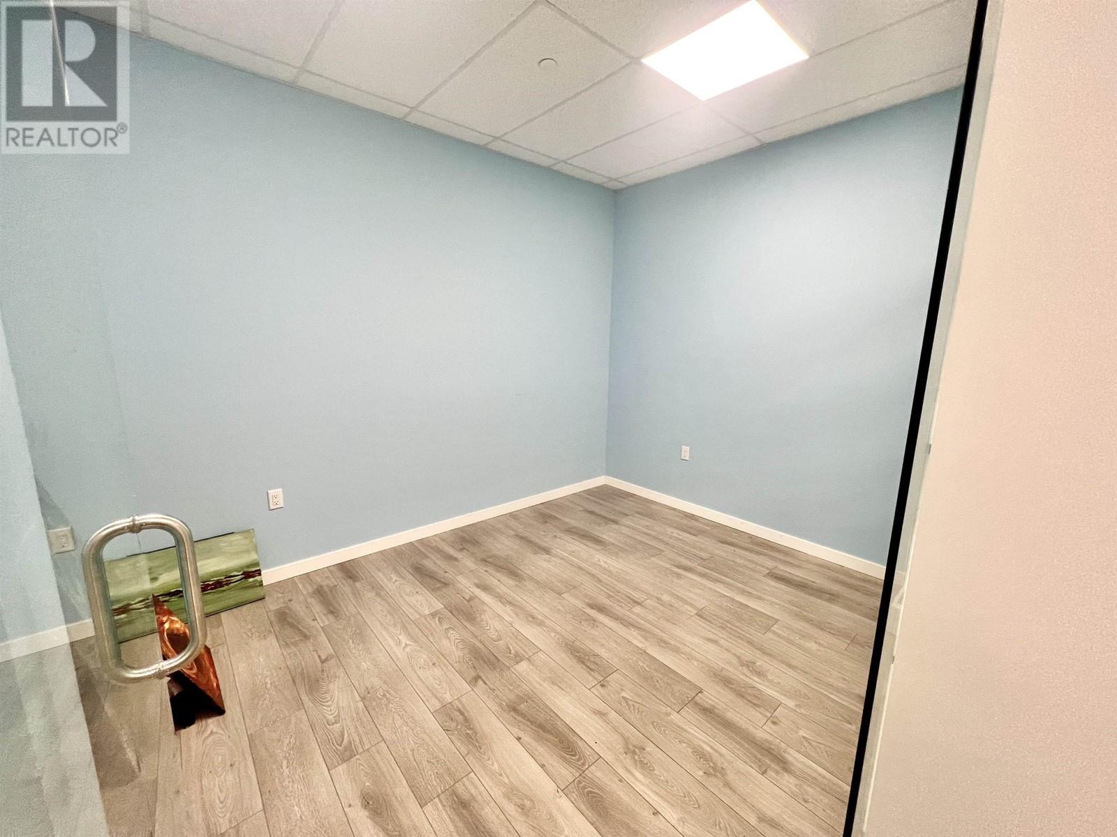 3100 & 3105 4000 No. 3 Road, Richmond, British Columbia  V6X 0J8 - Photo 6 - C8056239