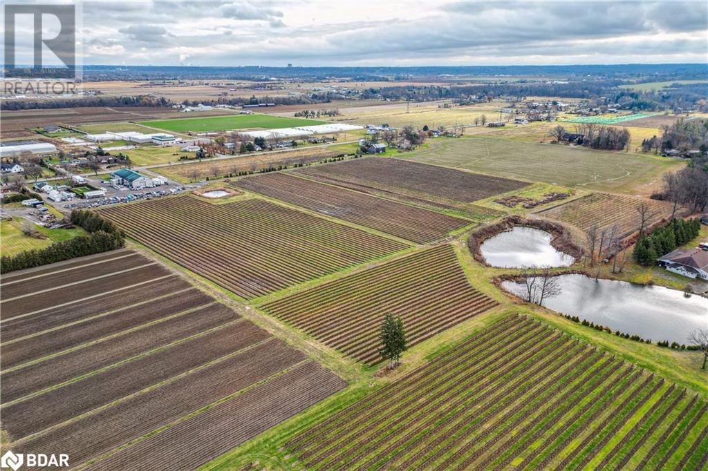 2083 Seventh Street, St. Catharines, Ontario  L2R 6P9 - Photo 4 - 40520537