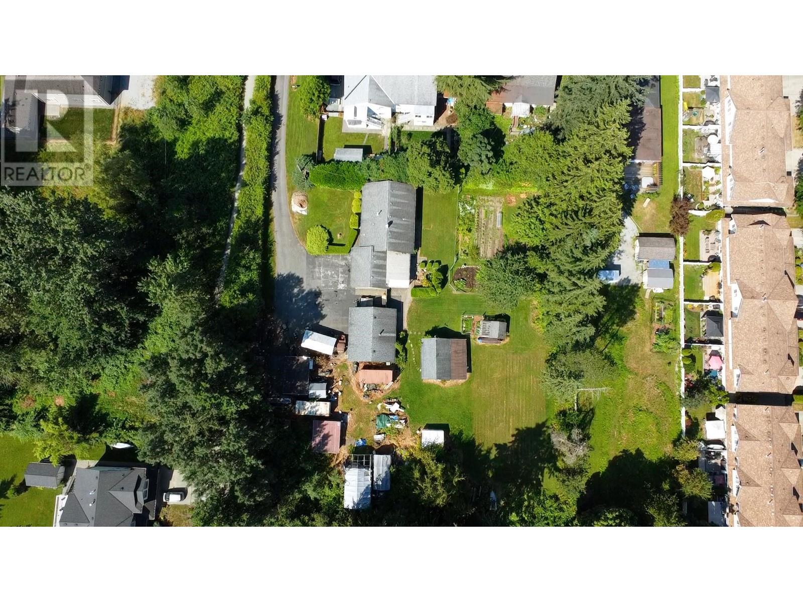 11804 232 Street, Maple Ridge, British Columbia  V2X 6S9 - Photo 2 - R2837107