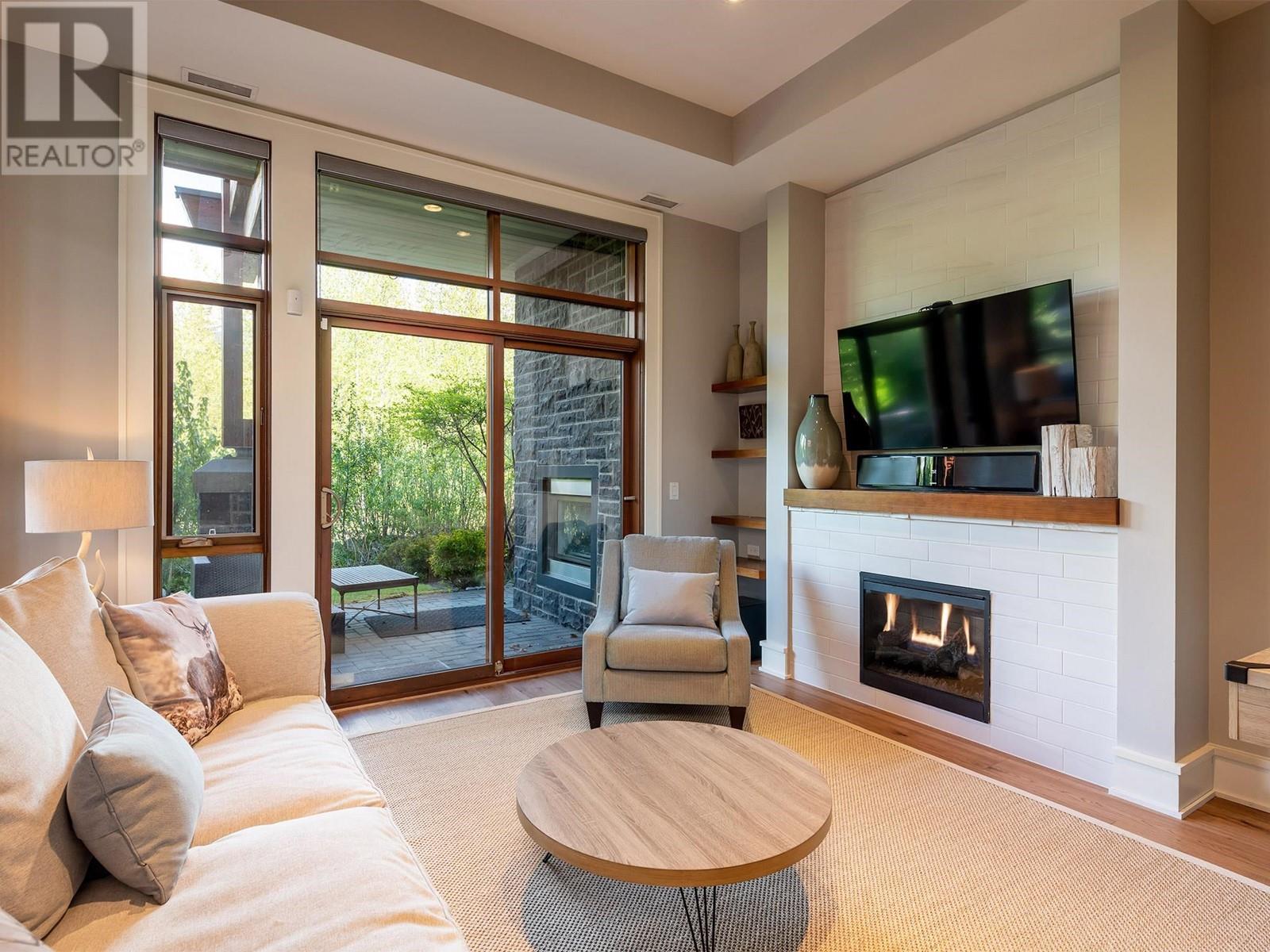25 7124 Nancy Greene Drive, Whistler, British Columbia  V8E 0W9 - Photo 22 - R2743262