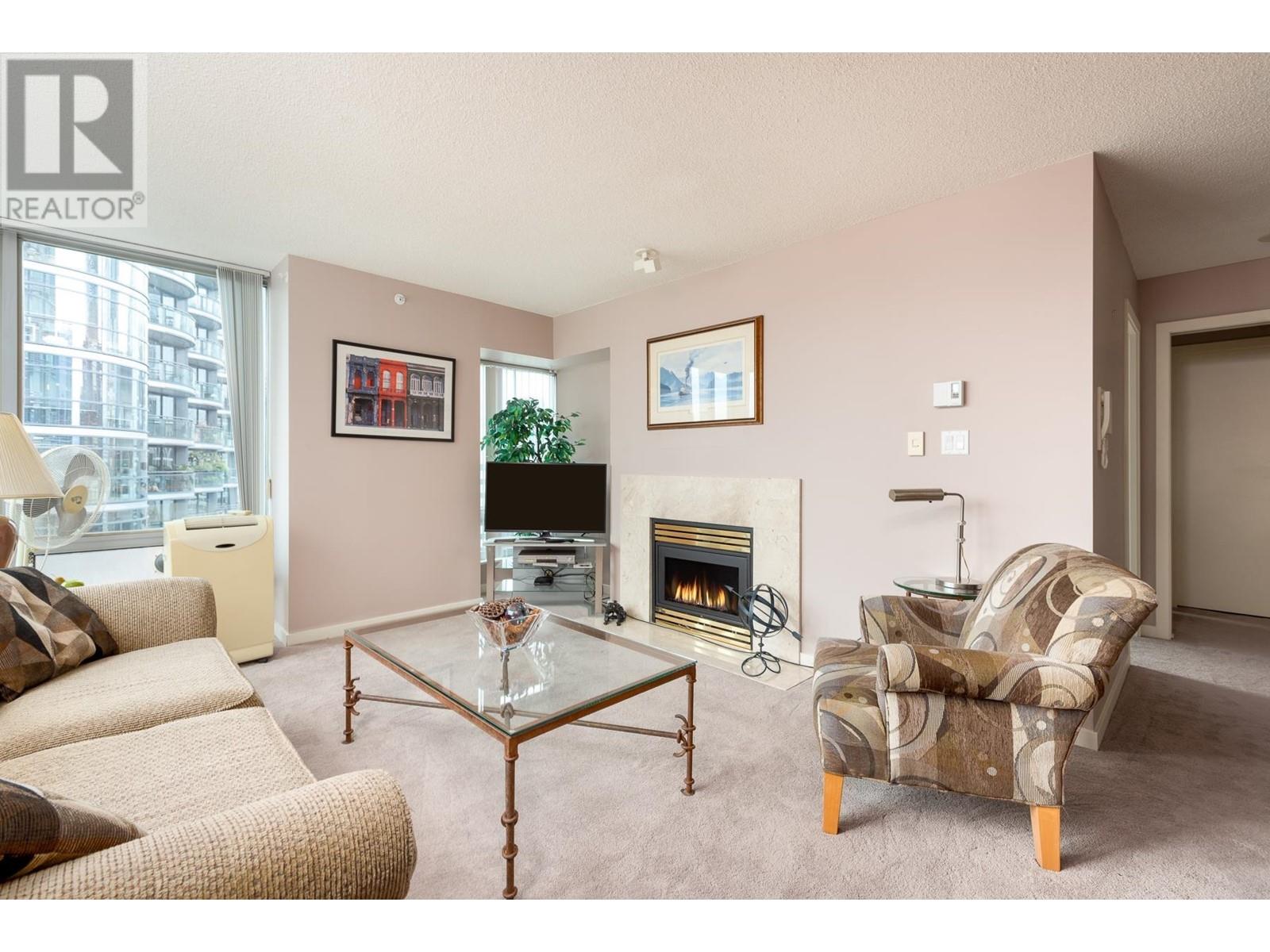 1704 837 W Hastings Street, Vancouver, British Columbia  V6C 3N7 - Photo 4 - R2837714