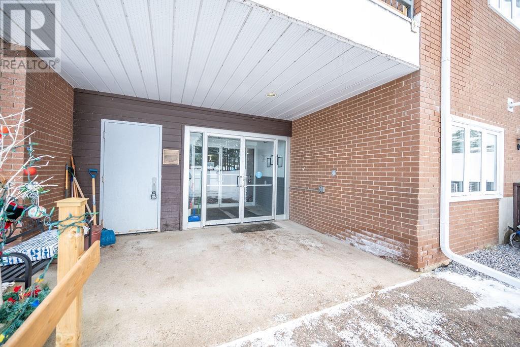 1 Brockhouse Way Unit#107, Deep River, Ontario  K0J 1P0 - Photo 4 - 1371861