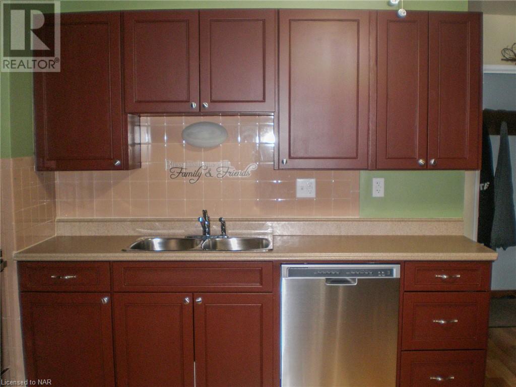 5445 Glenholme Avenue, Niagara Falls, Ontario  L2G 4X7 - Photo 14 - 40522298