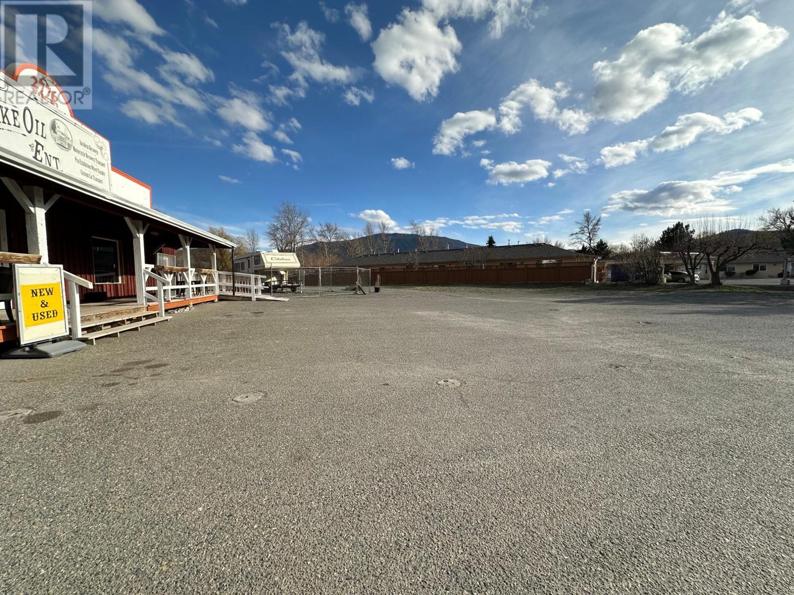 2776 Voght Street, Merritt, British Columbia   - Photo 3 - 176053
