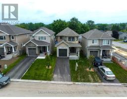 249 Heritage Park Dr, Greater Napanee, Ca