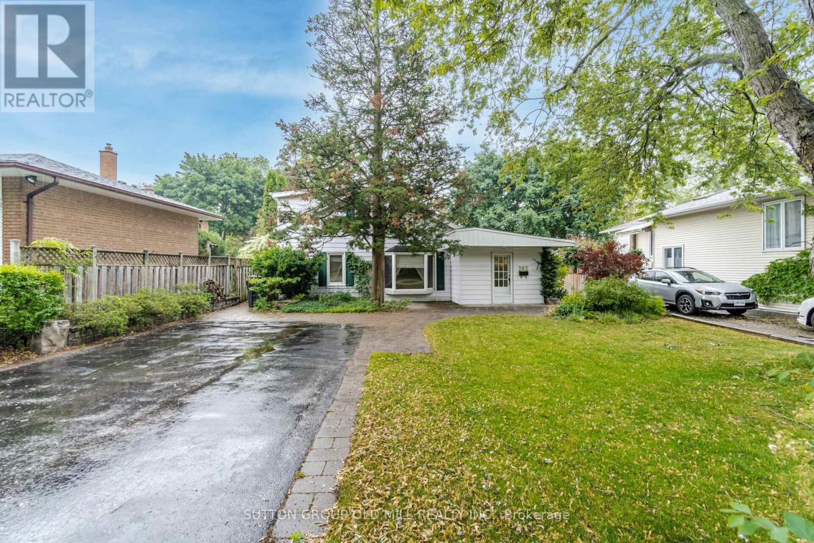 262 MINEOLA ROAD E, mississauga, Ontario