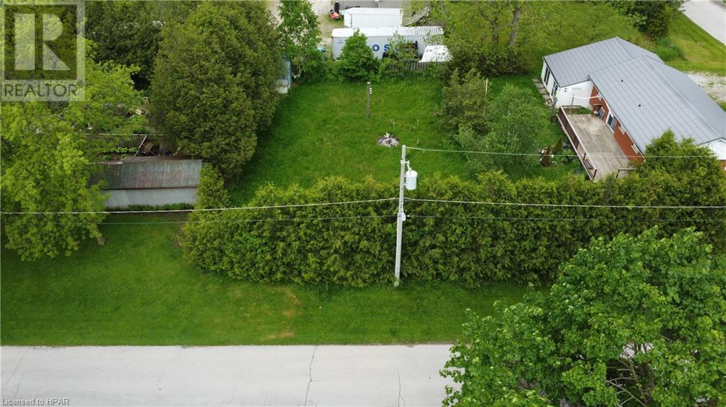 - Lorne Avenue, Hensall, Ontario  N0M 1X0 - Photo 2 - 40521375