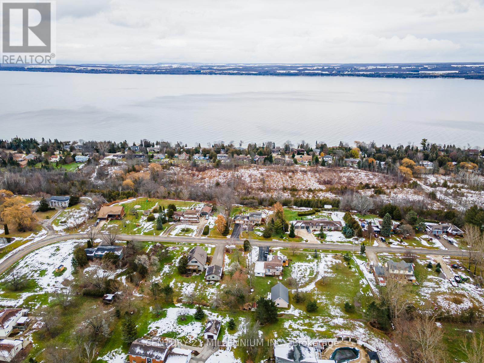 454 Balmy Beach Road, Georgian Bluffs, Ontario  N4K 5N4 - Photo 6 - X7359742