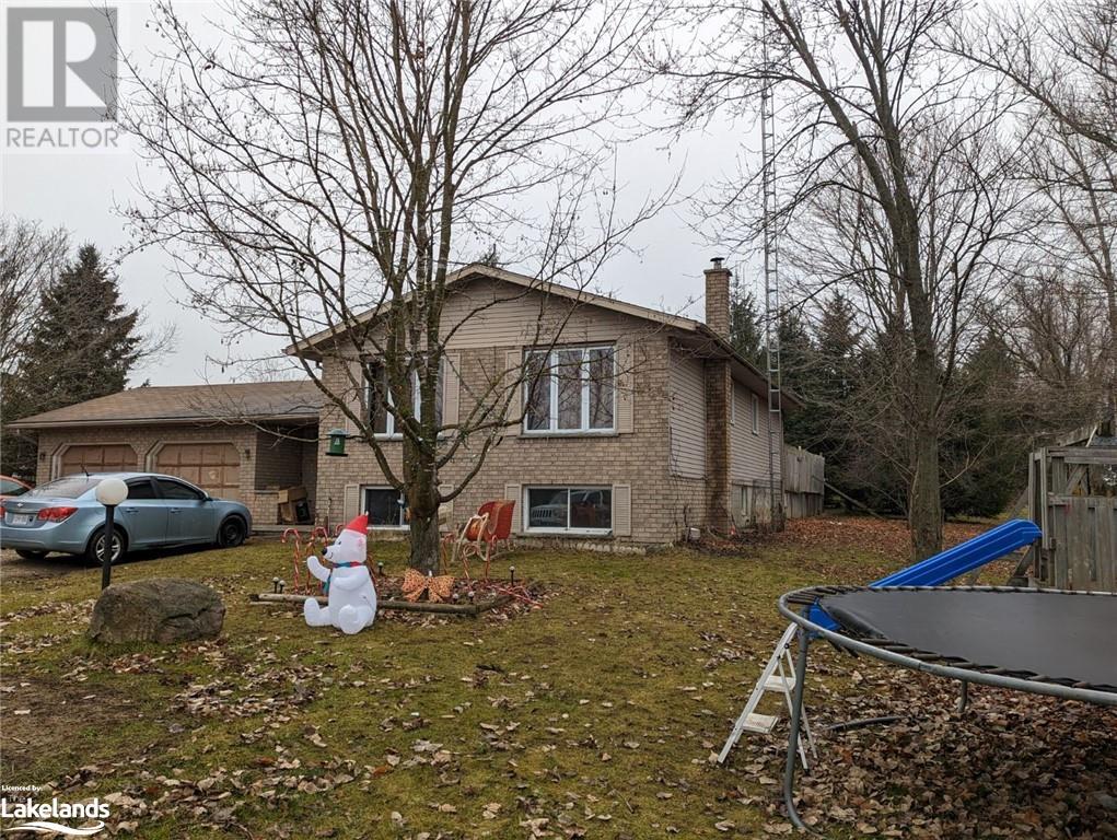 9501 Maas Park Drive, Mount Forest, Ontario  N0G 2L0 - Photo 1 - 40515171