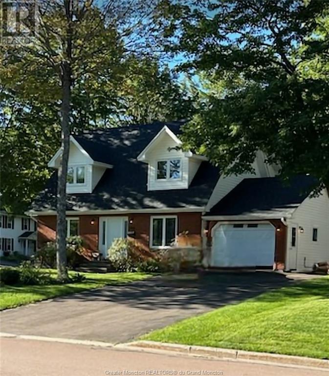 386 Glencairn Dr, Moncton, New Brunswick  E1G 1Y4 - Photo 2 - M156445