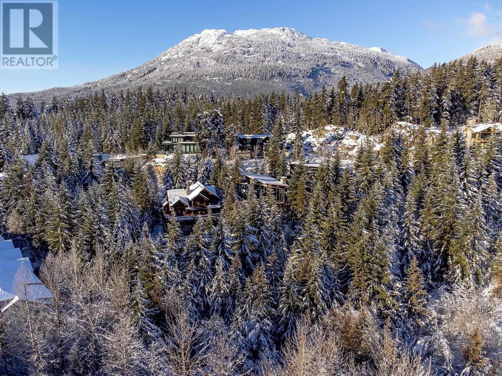 7452 Treetop Lane, Whistler, British Columbia  V8E 0E9 - Photo 35 - R2837942