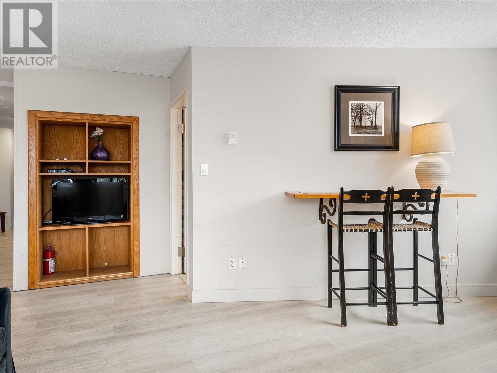 301 4111 Golfers Approach, Whistler, British Columbia  V8E 1A4 - Photo 6 - R2837967