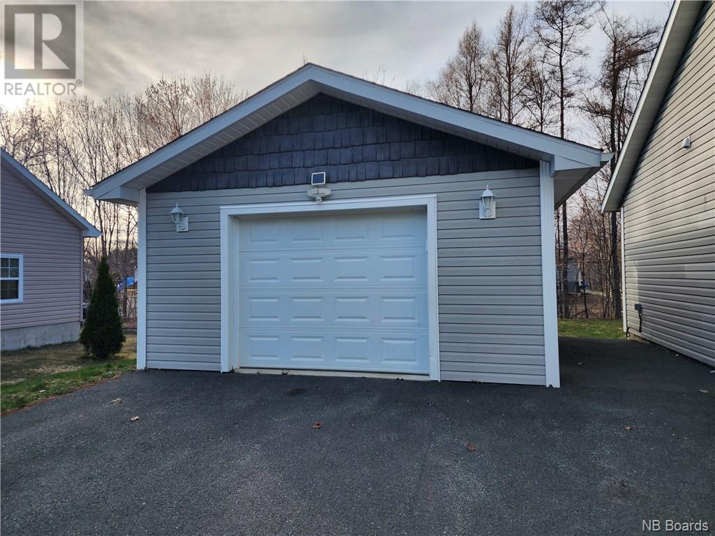 229 Jacqueline Drive, Miramichi, New Brunswick  E1N 3Z2 - Photo 3 - NB093759