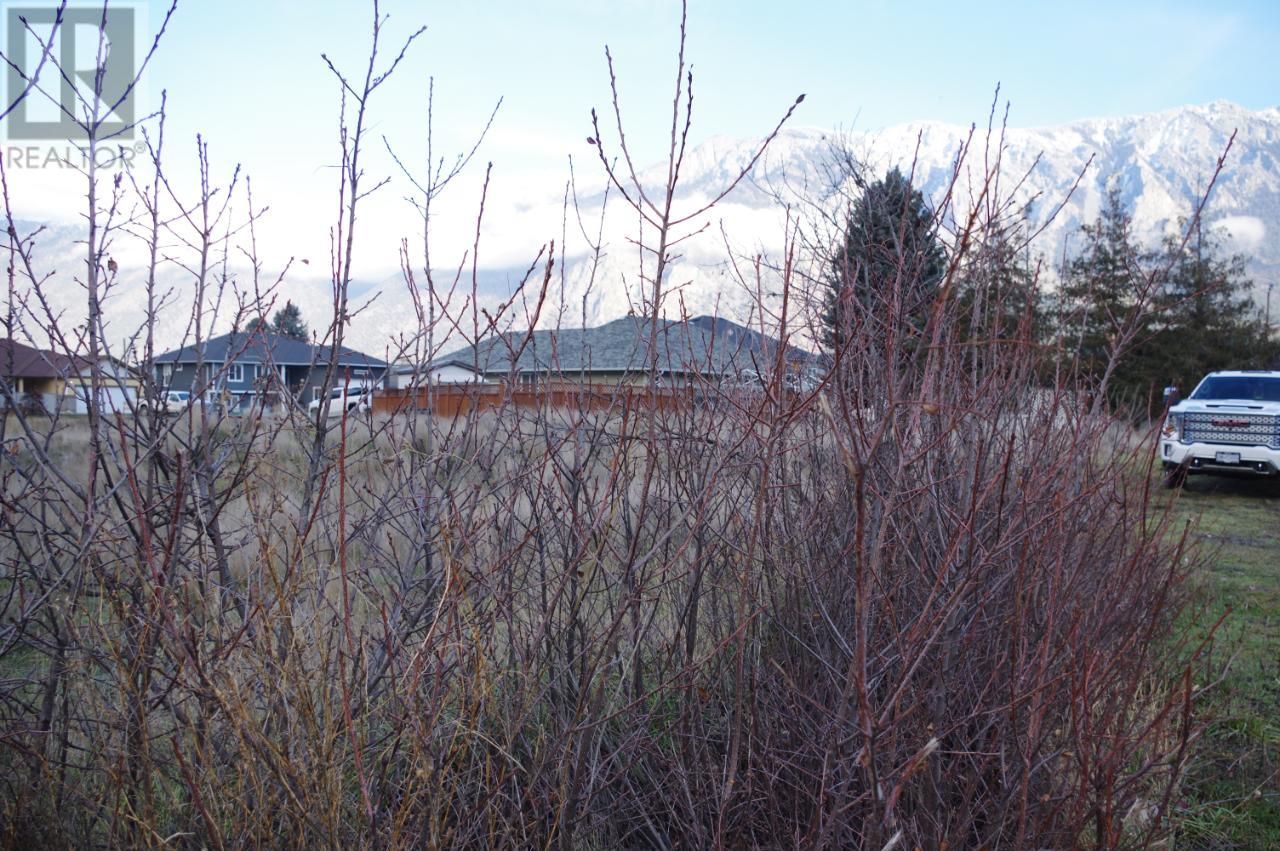 1553 Fleming Place, Lillooet, British Columbia  V0K 1V0 - Photo 4 - 176072