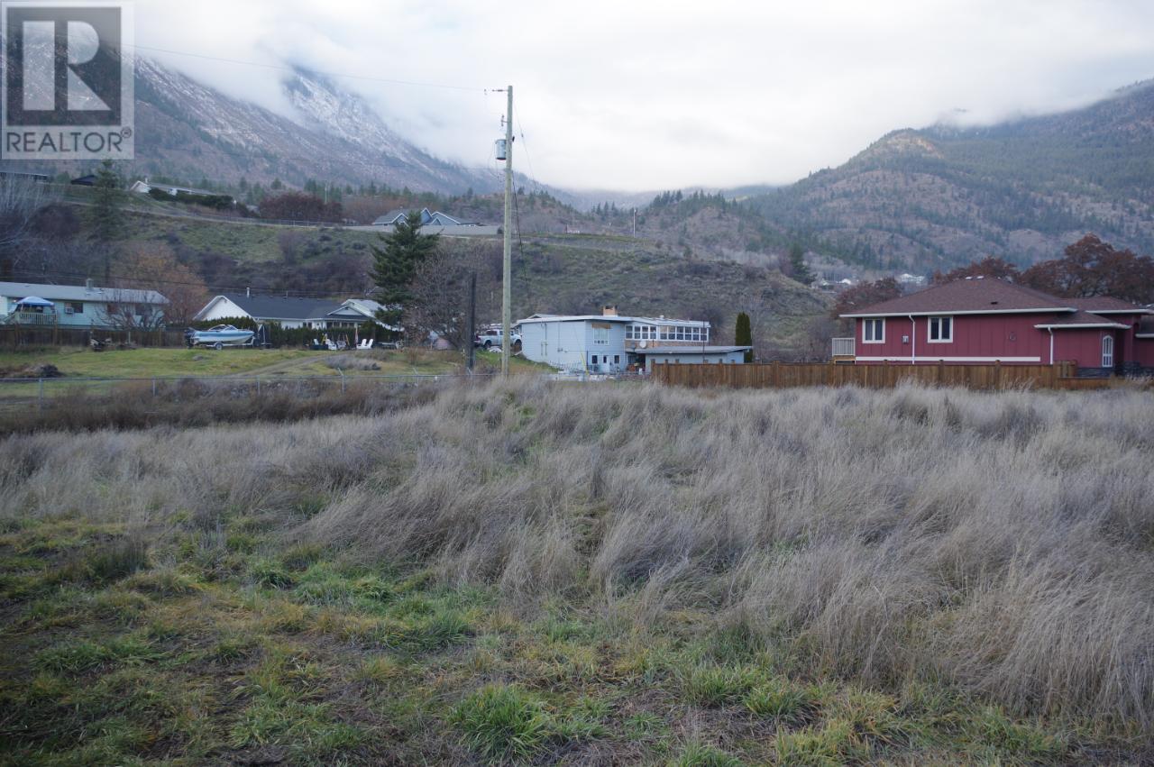1553 Fleming Place, Lillooet, British Columbia  V0K 1V0 - Photo 6 - 176072