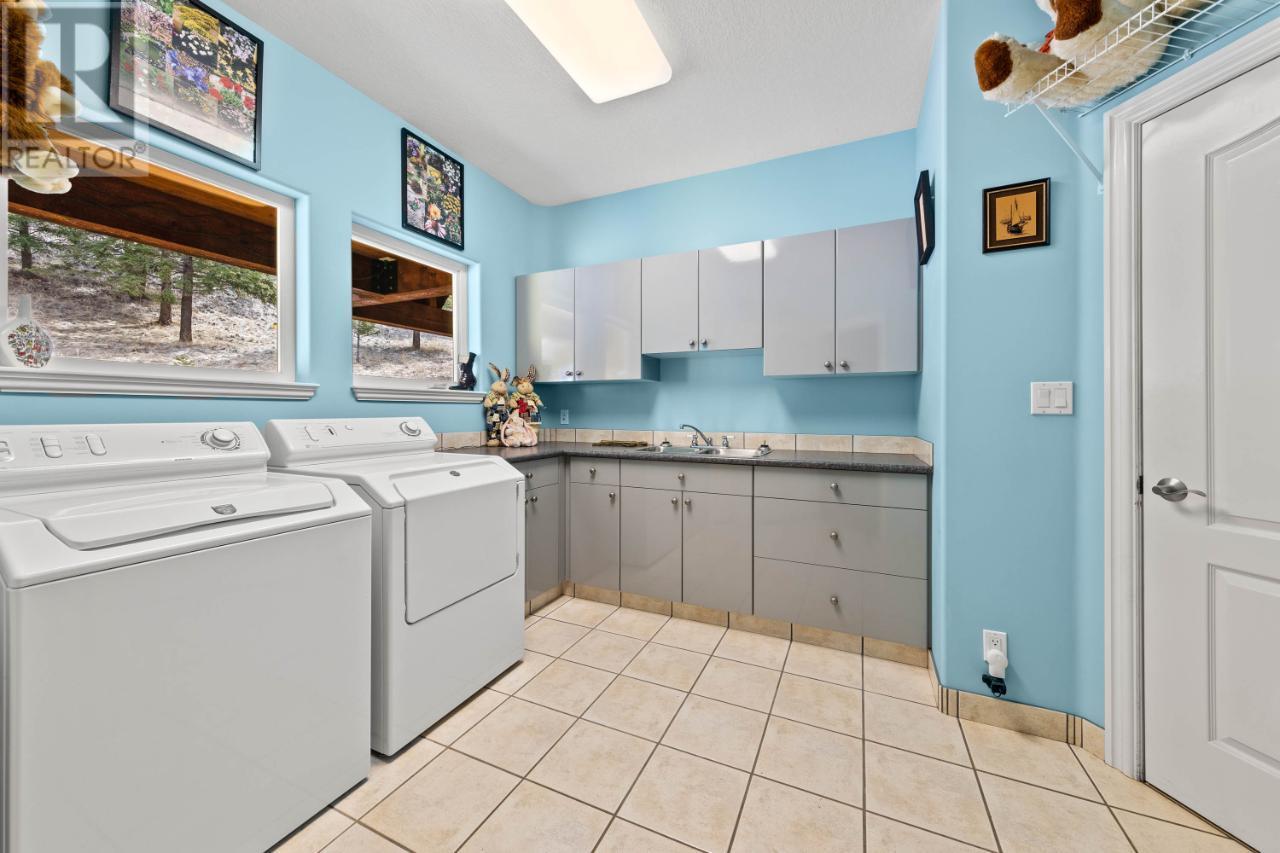 1890 Coldwater Drive, Kamloops, British Columbia   - Photo 43 - 176069