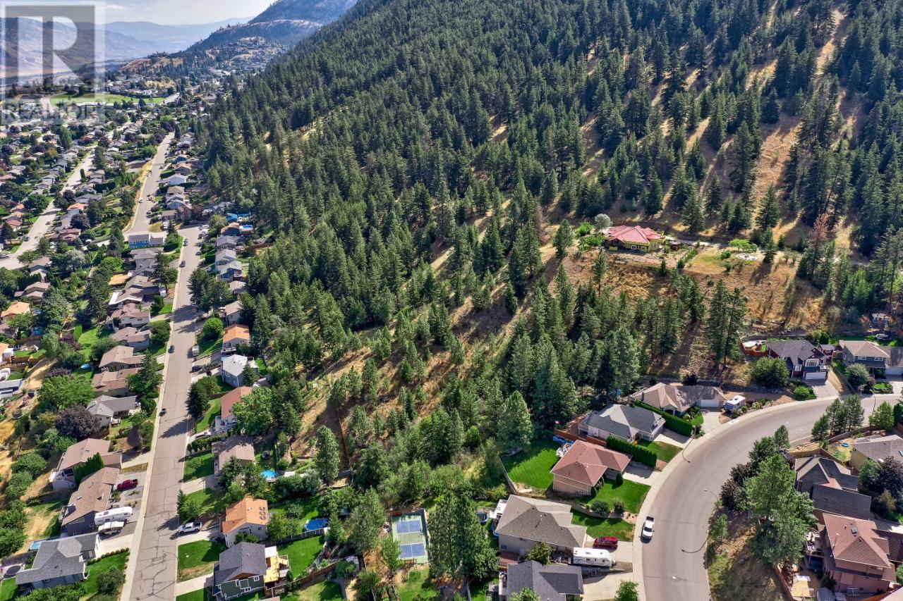 1890 Coldwater Drive, Kamloops, British Columbia   - Photo 8 - 176069