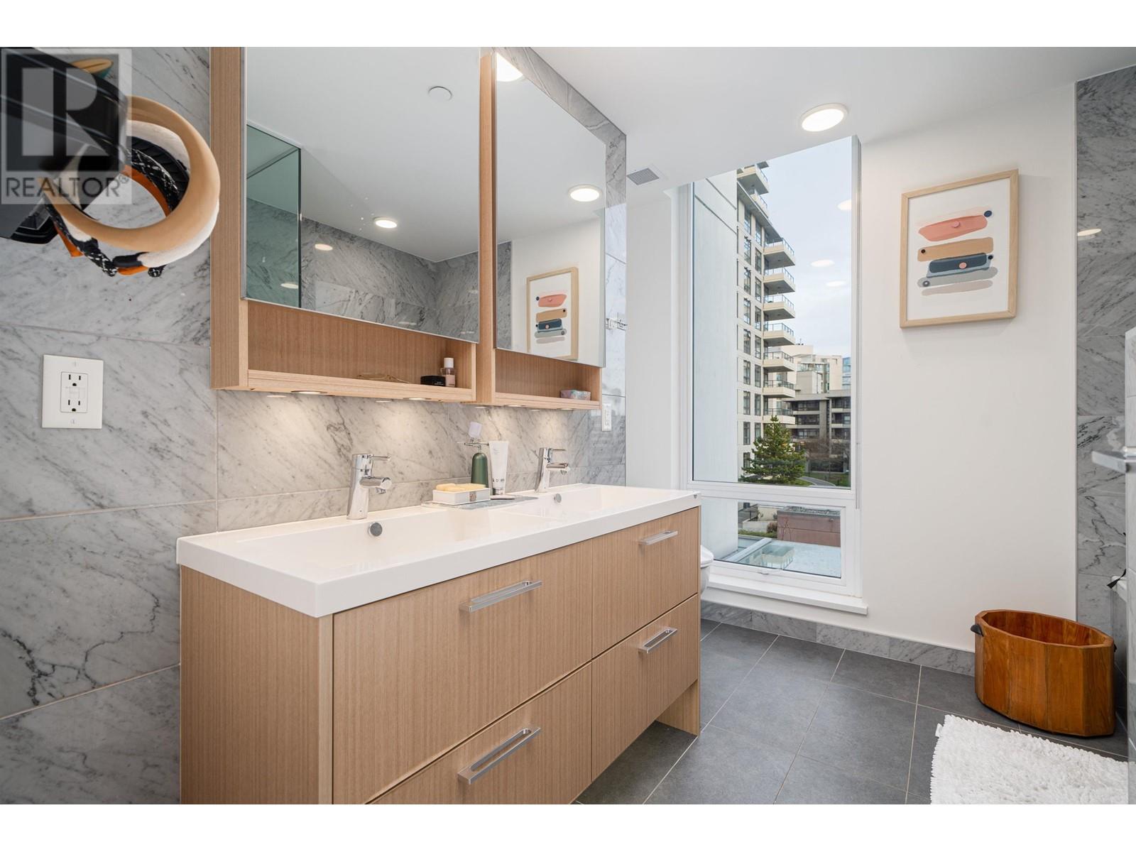 319 5580 No. 3 Road, Richmond, British Columbia  V6X 0R8 - Photo 29 - R2838054